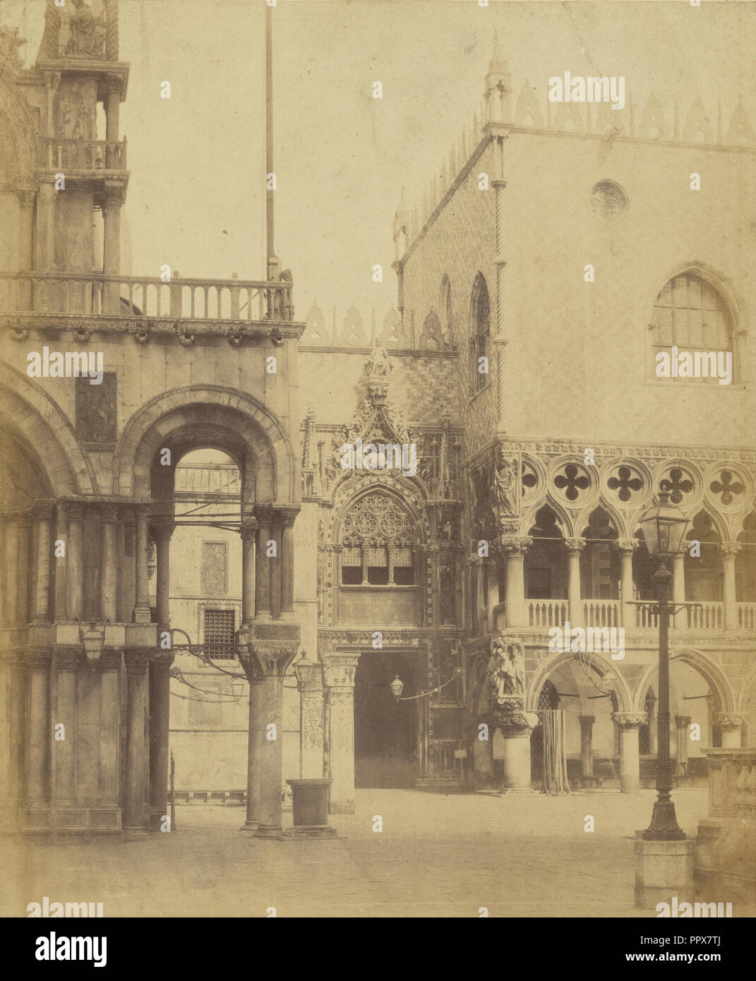 Il Palazzo dei Dogi di Venezia; Charles Marville, francese, 1813 - 1879, Venezia, Veneto, Italia; 1850 - 1853; salati di stampa della carta Foto Stock