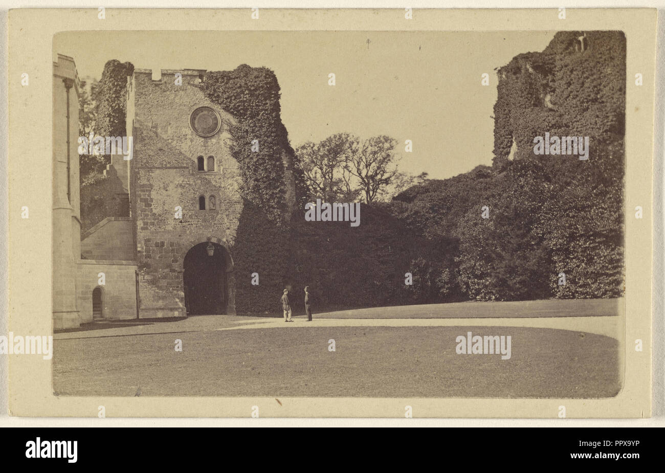 Castello di Arundel, il mantenere & Castello Normanno; James Russell, British, attivo Chichester, Inghilterra 1860 - 1880, 20 aprile 1866 Foto Stock