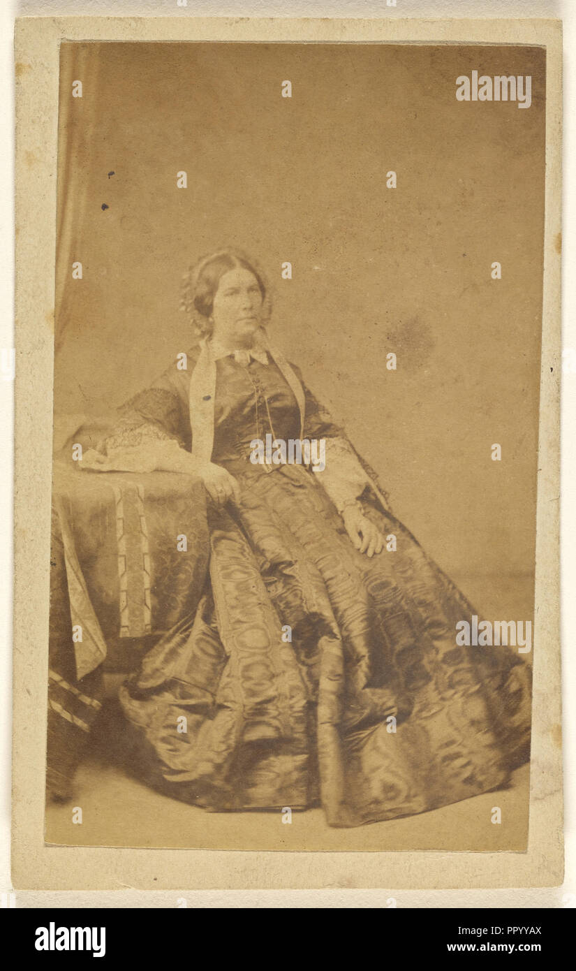 Donna, seduto; Disdéri & Cie; circa 1858; salati di stampa della carta Foto Stock