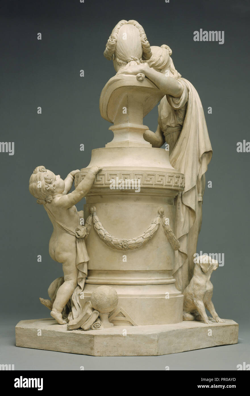Gruppo allegorico con il busto di un Architetto; eventualmente belga; Francia; 1780 - 1800; cotto; 67 x 41,8 x 36,5 cm Foto Stock