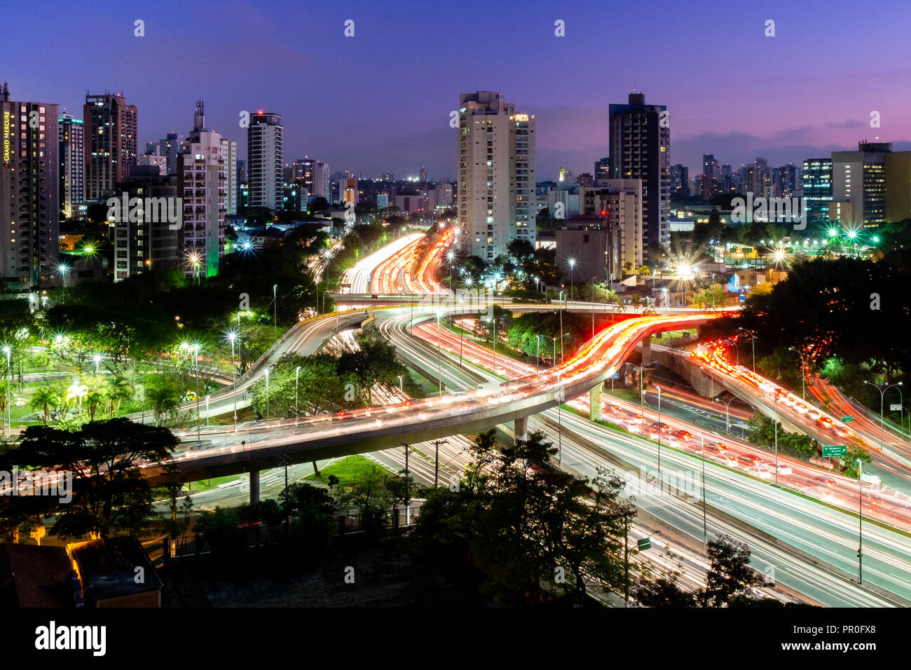 Più famoso viadotto nella città di Sao Paulo, Brasile. Foto Stock