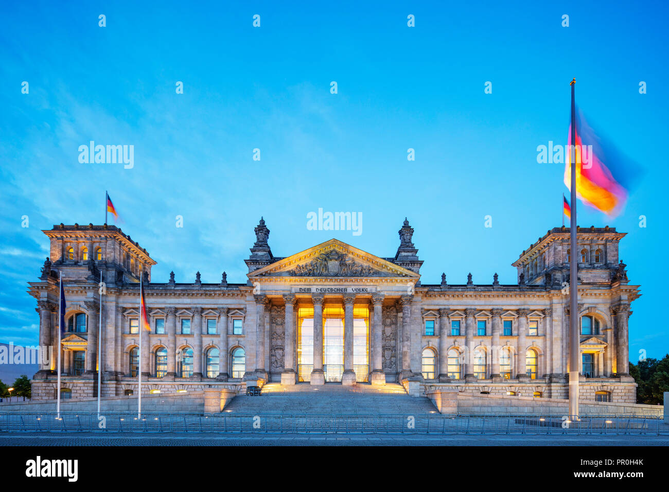 Il palazzo del Reichstag di Berlino, Germania, Europa Foto Stock