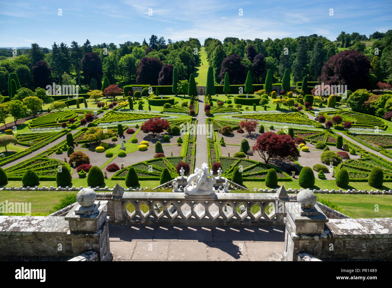 Drummond Castle Gardens, Perthshire Scozia, Regno Unito, Europa Foto Stock