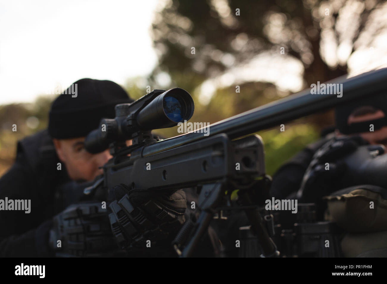 Militare della formazione in campo militare Foto Stock