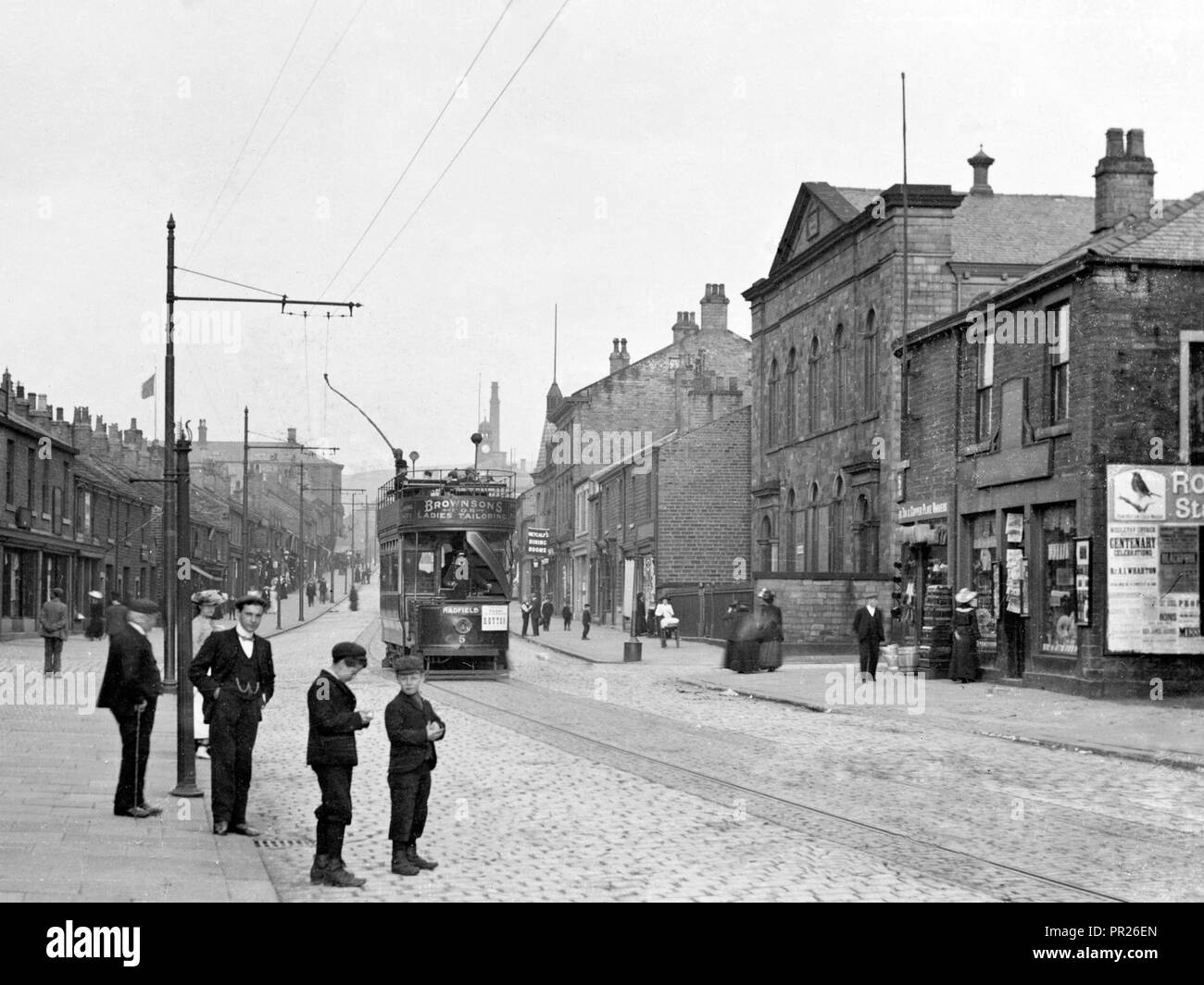 High Street West, Glossop all'inizio degli anni '1900 Foto Stock