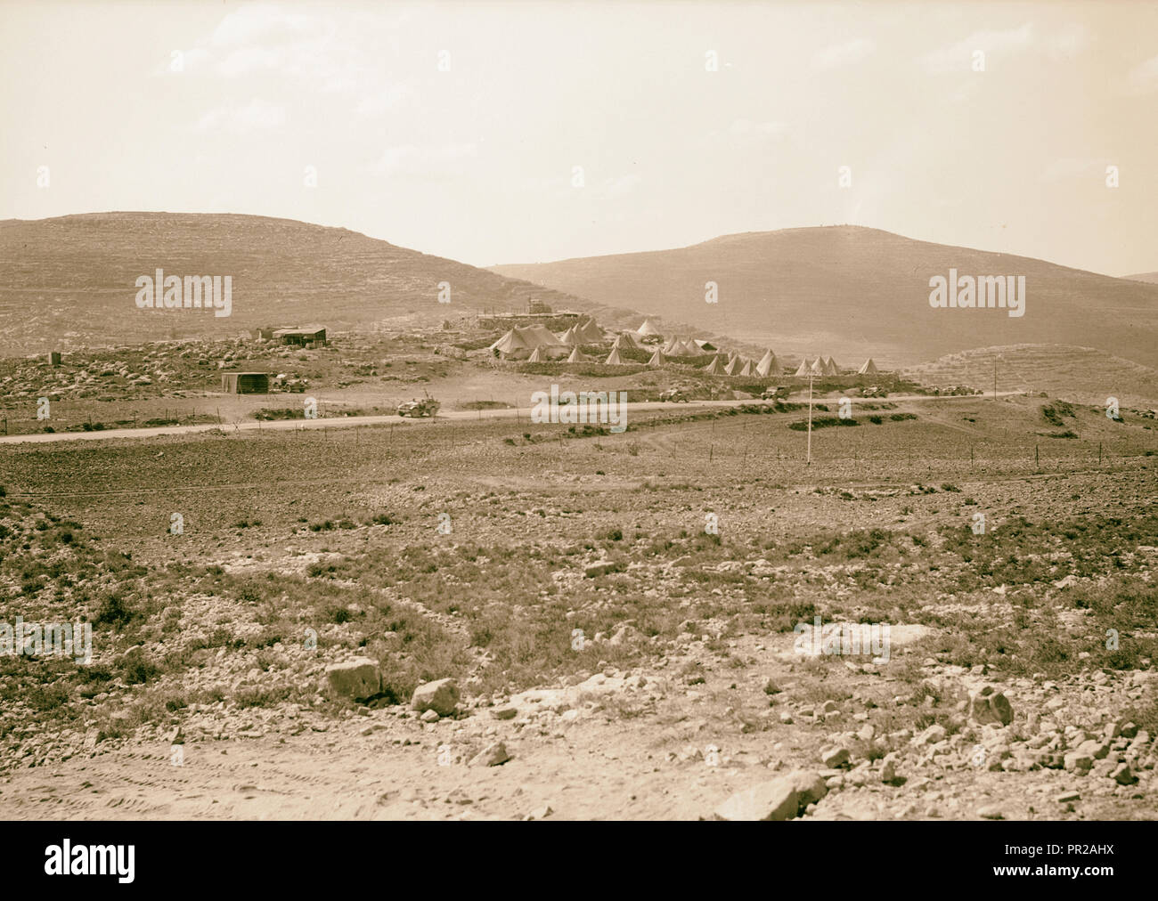 British accampamento militare a KLM. 41, Lubban-Nablus, Medio Oriente Rd. vista generale britannica di Camp. Nablus, Middle East Road Foto Stock