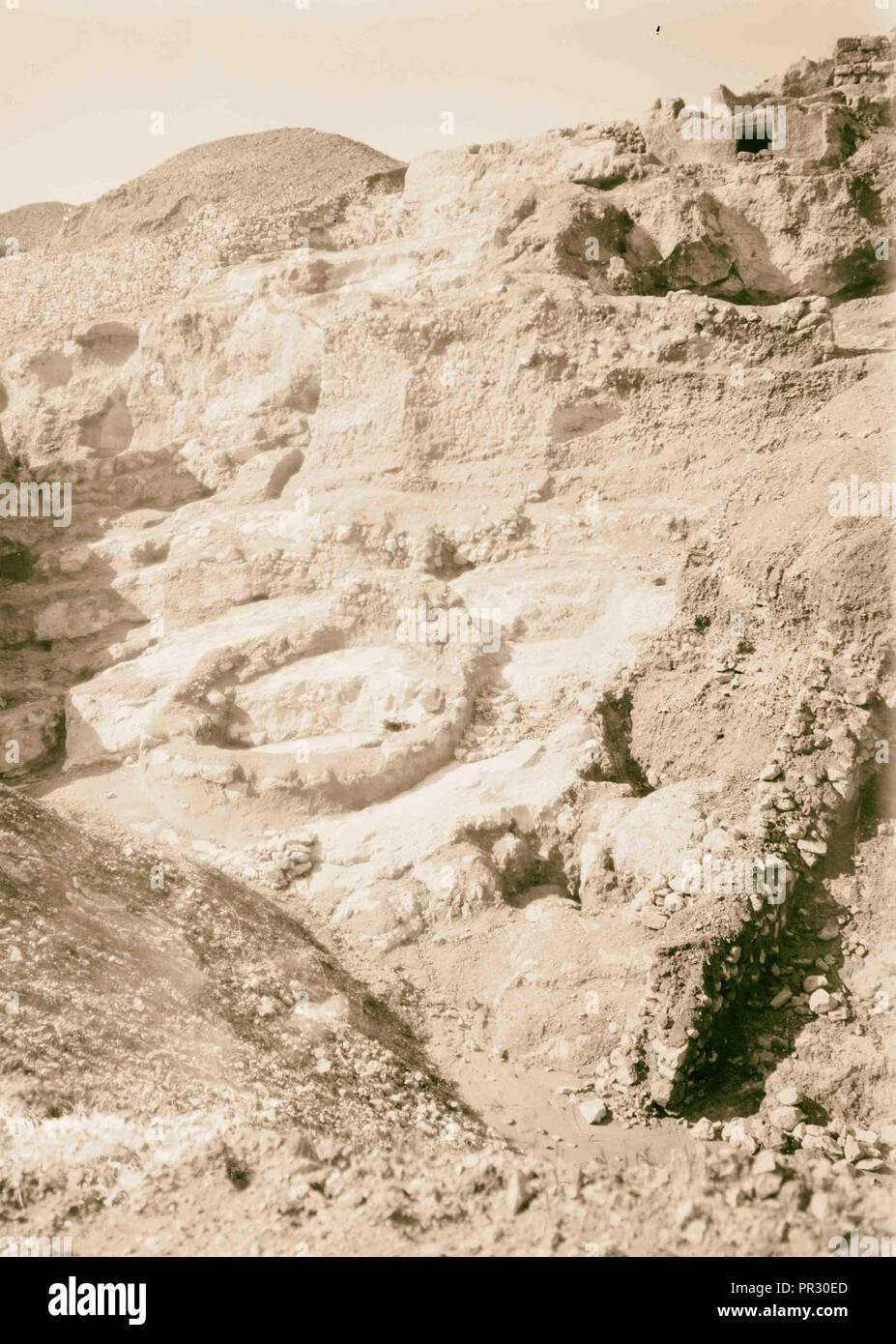 Scavi sull'Ofel, fondazioni di una torre, Gerusalemme. 1900, Israele Foto Stock
