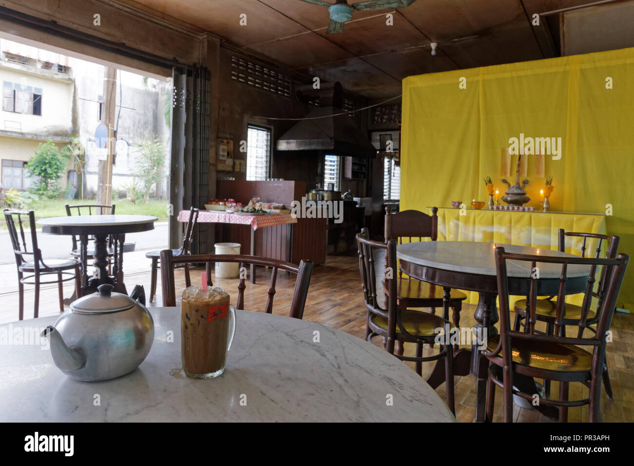 Tradizionale, Old School, Retro Coffee Shop e Caffetteria nel sud della Thailandia Foto Stock