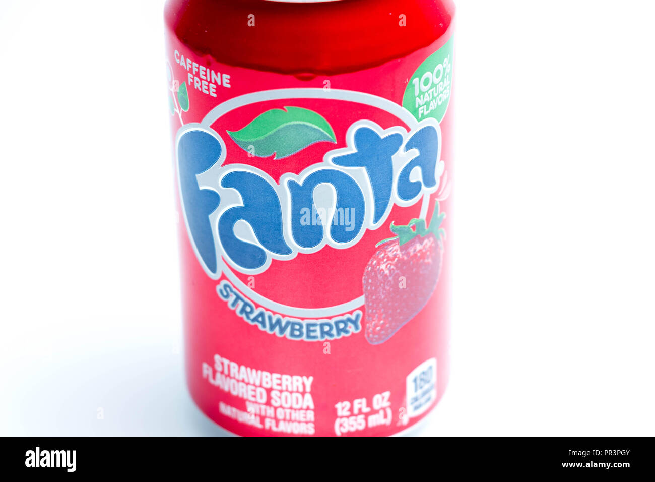 Fanta può soda sapore di fragola rossa di frutta Foto Stock