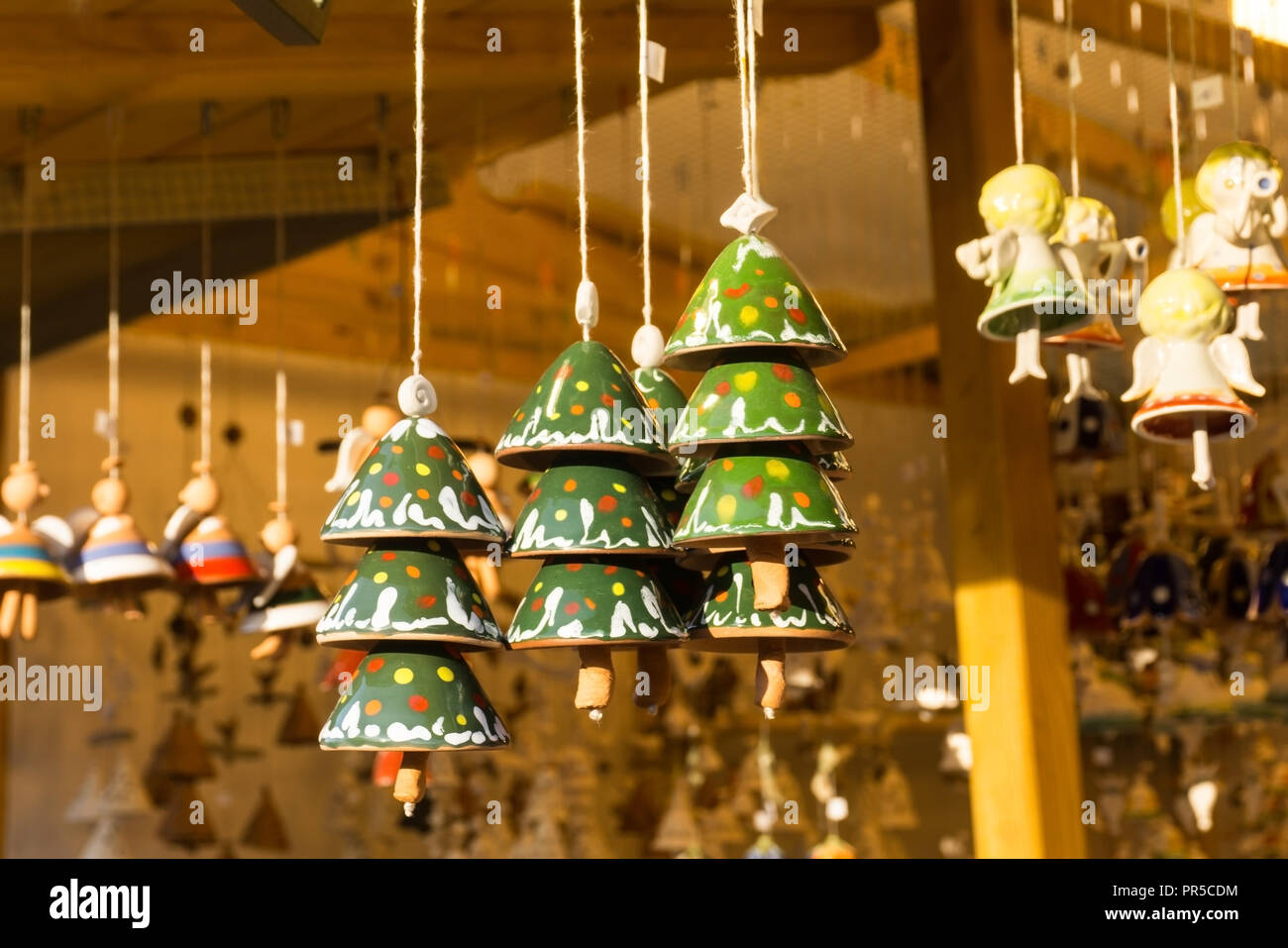 Addobbi per l'albero di Natale. Le decorazioni di Natale market store. Foto Stock
