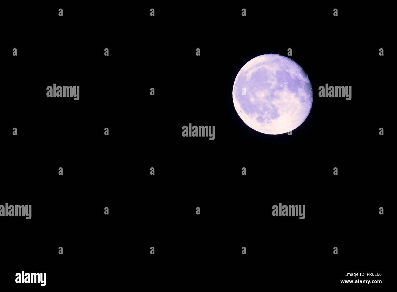 Blue Moon / luna piena Foto Stock
