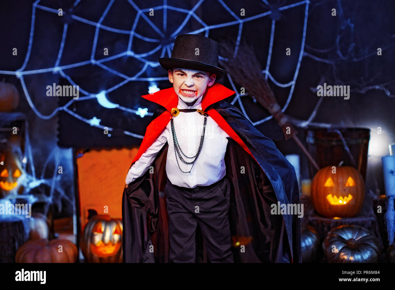 Vestito vampiro store