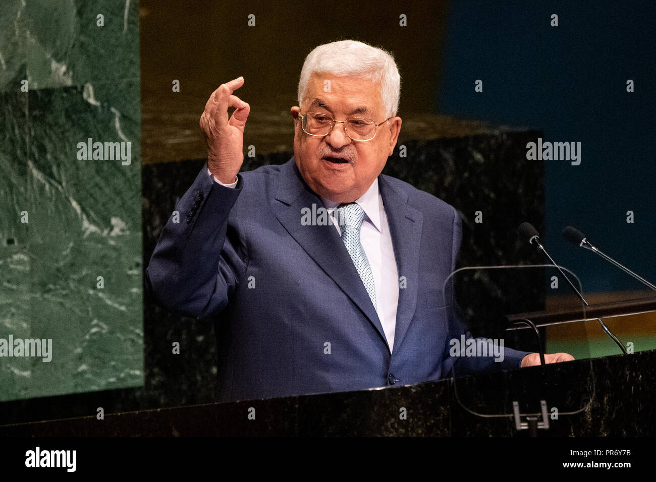 Mahmoud Abbas, Presidente dello Stato di Palestina e Autorità Nazionale Palestinese visto parlando all'Assemblea generale delle Nazioni Unite il dibattito generale presso le Nazioni Unite a New York City. Foto Stock