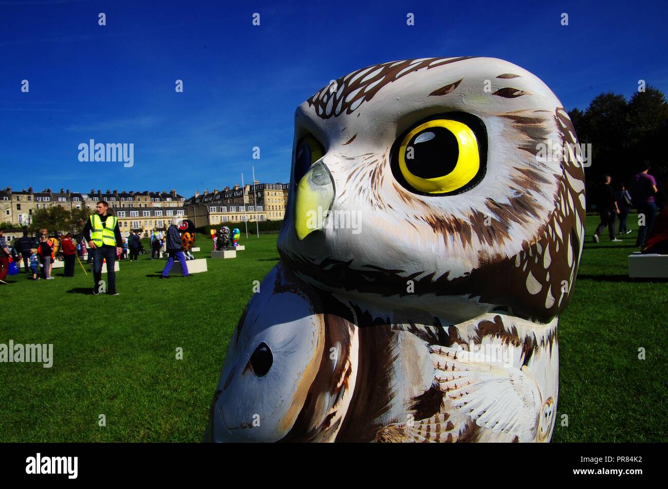 Birmingham, Regno Unito. 29 settembre 2018. Di Minerva gufi del bagno anteprima di aste si è tenuta sul bagno di massa di ricreazione 29 settembre 2018. La Minverva gufi del bagno è un grande arte pubblica del sentiero delle sculture con oltre 80 individualmente decorate di dimensioni super owl sculture.. Tutti i 82 gufi che figuravano sul sentiero sono state sul display all'Hoot addio weekend. Credito: Haydn Wheeler/Alamy Live News Foto Stock