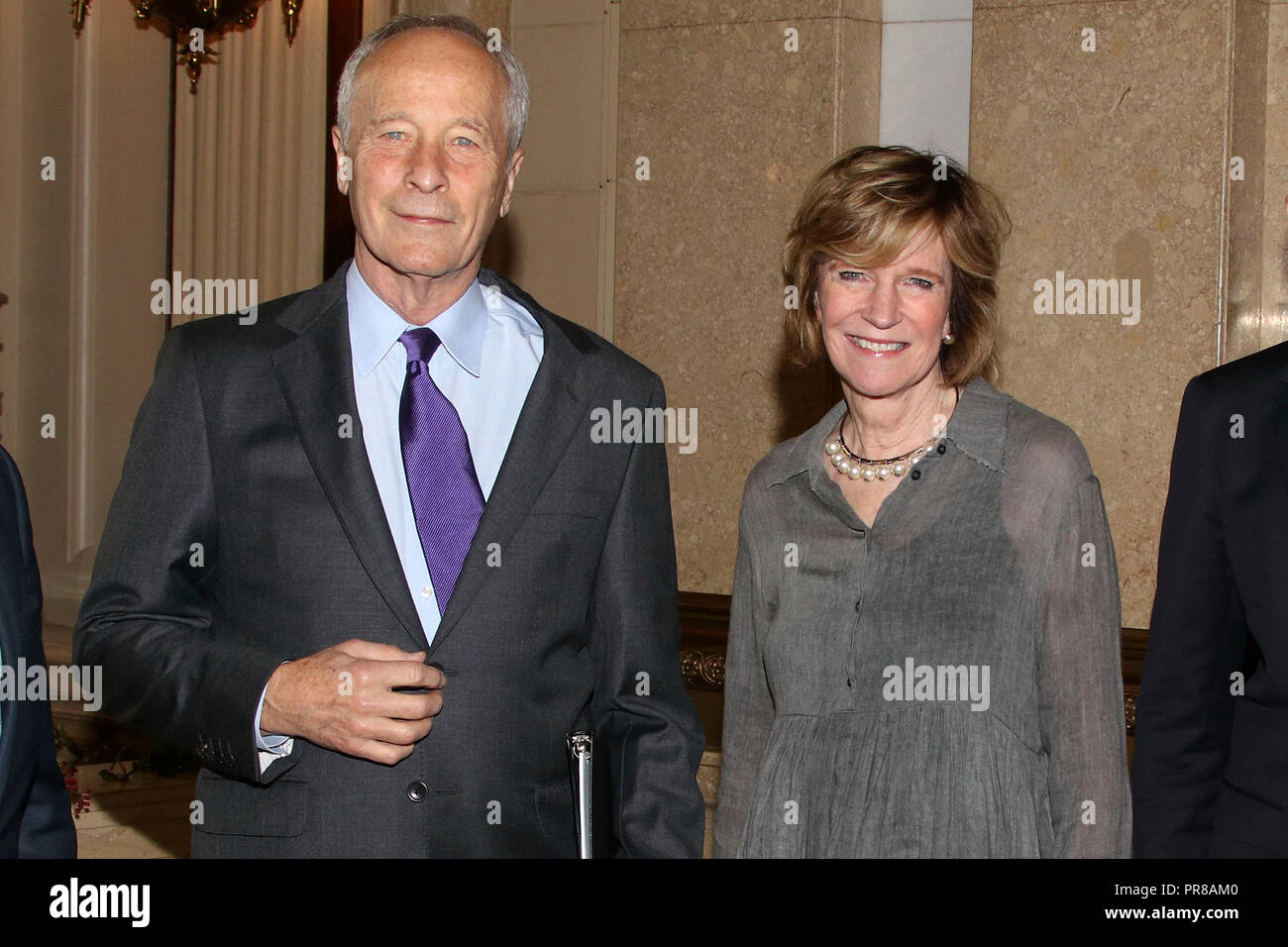 Richard Ford e la moglie Kristina Hensley alla cerimonia di consegna del premio di Siegfried Lenz Prize 2018 in Hamburg City Hall. Amburgo, 27.09.2018 | Utilizzo di tutto il mondo Foto Stock