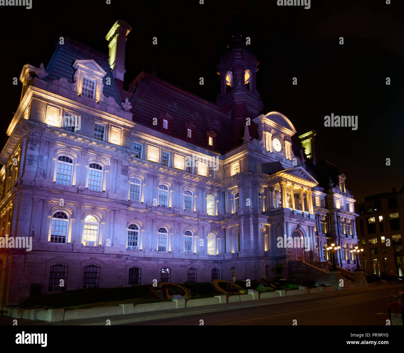 Montreal City Hall, Hôtel de Ville de Montréal, di notte Foto Stock