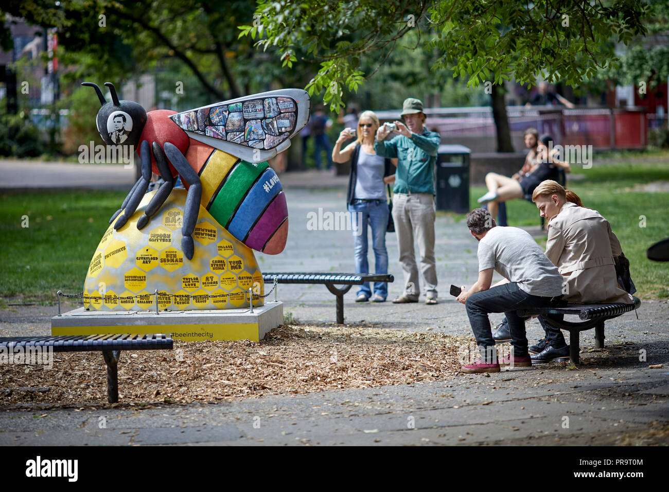 Un Manchester bee in Sackville Giardini a Manchester il villaggio gay, Foto Stock