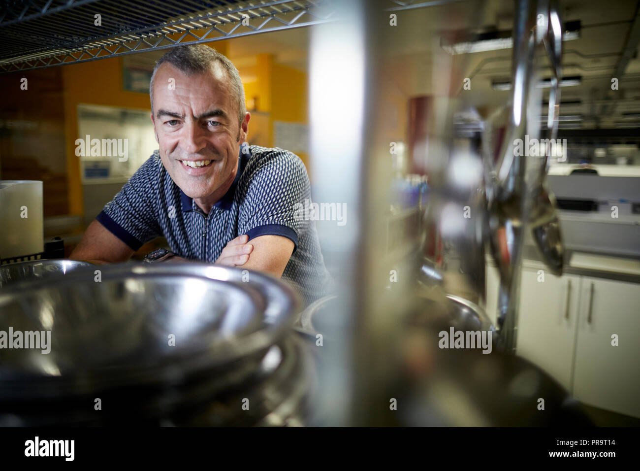 Robbie Davison proprietario di può cucinare cucina in Garston, Merseyside Foto Stock