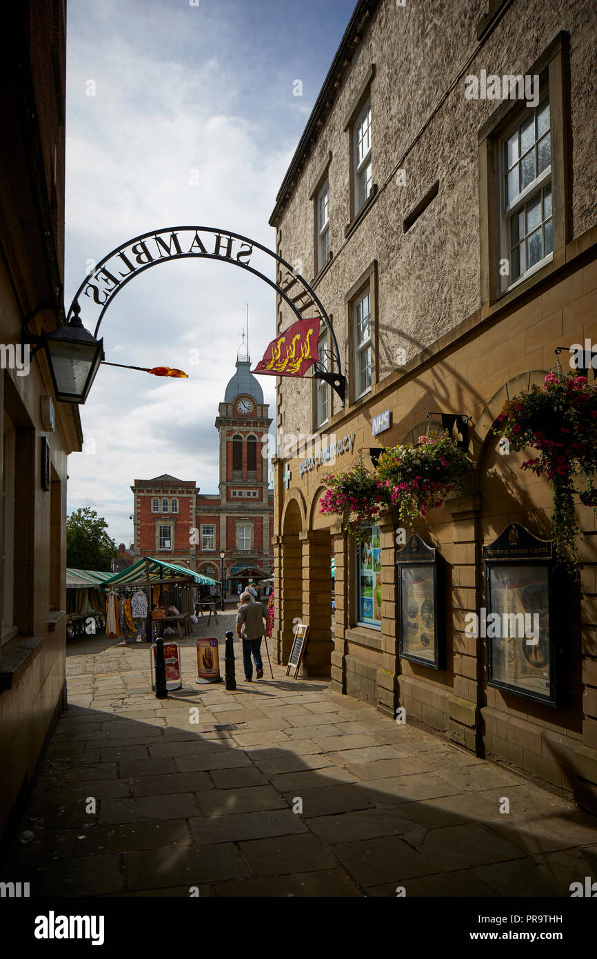 Chesterfield città mercato nel Derbyshire market Hall building , il caos apertura Foto Stock