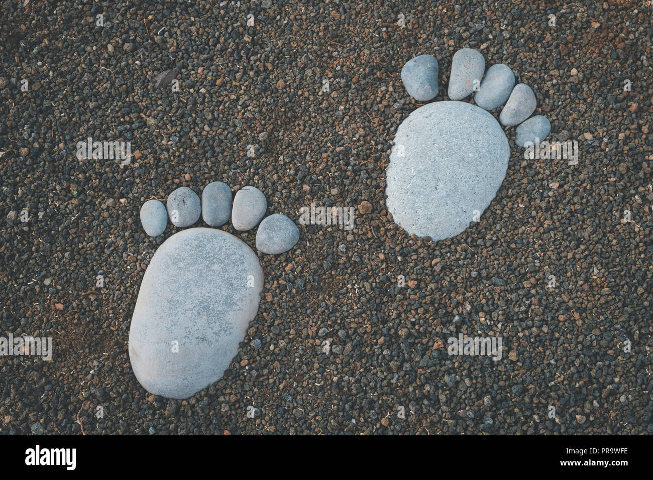 Piedi, orme fatta di pietre, footprint di pietra Foto Stock