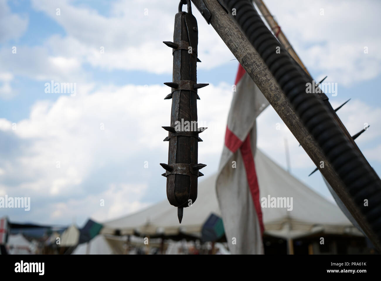 Primitiva di replica di armi da guerra visualizzata su un festival in Baviera Foto Stock
