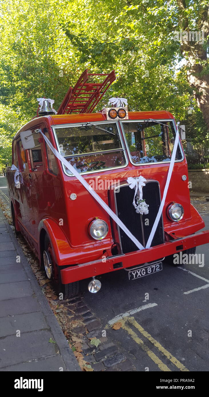 1950 Merryweather Aec Regent 3 Pompa sfuggire il lavoro sul corpo da Park Royal.9,6 dritto 6 inline motore diesel.Contiene 100 galloni di acqua,ha due 180ft il tubo flessibile r Foto Stock