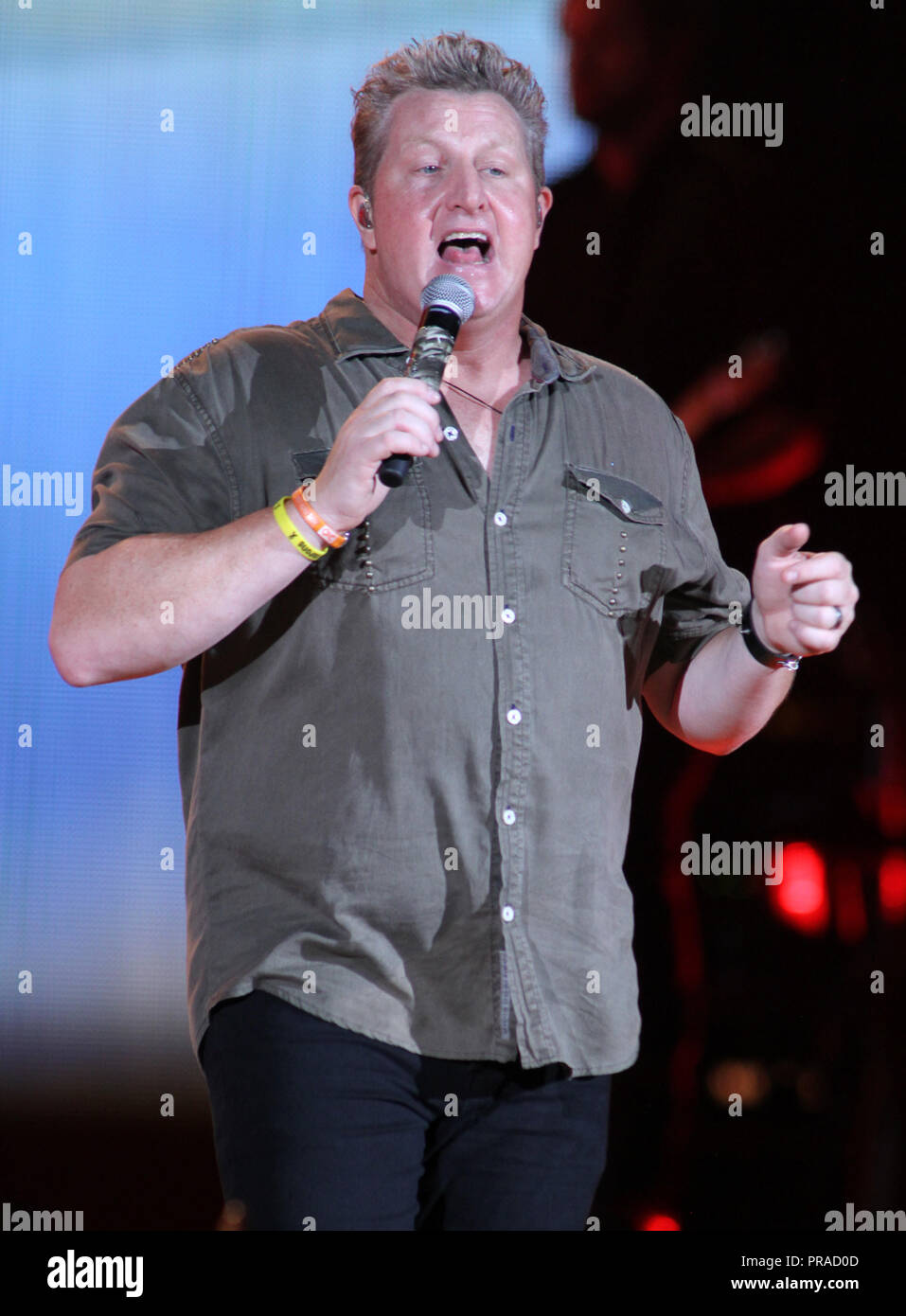 Gary LeVox con Rascal Flatts esegue in concerto presso l'anfiteatro di Cruzan in West Palm Beach, Florida il 13 settembre 2014. Foto Stock