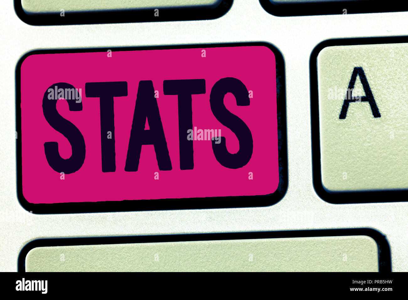 Testo della scrittura Stats. Concetto significato pratica o scienza di raccolta e analisi di dati numerici. Foto Stock