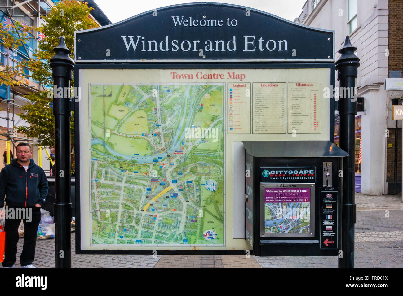 Una mappa di Windsor e Eton in centro in Peascod Street, Windsor, Regno Unito. Foto Stock