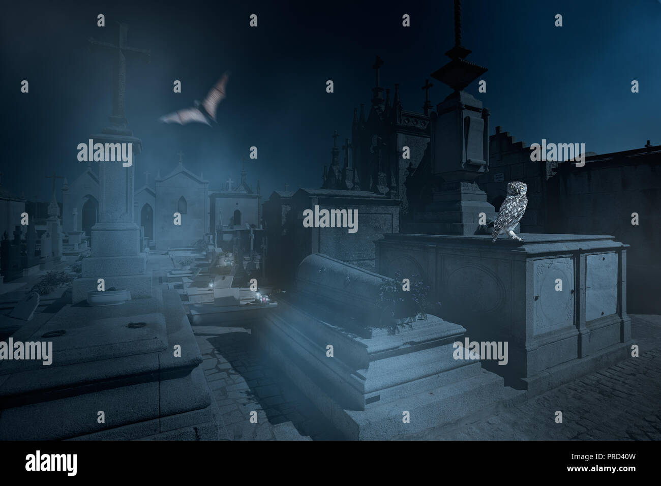 Immagine surreale con più infausto uccelli e altri elementi relativi ad Halloween Foto Stock