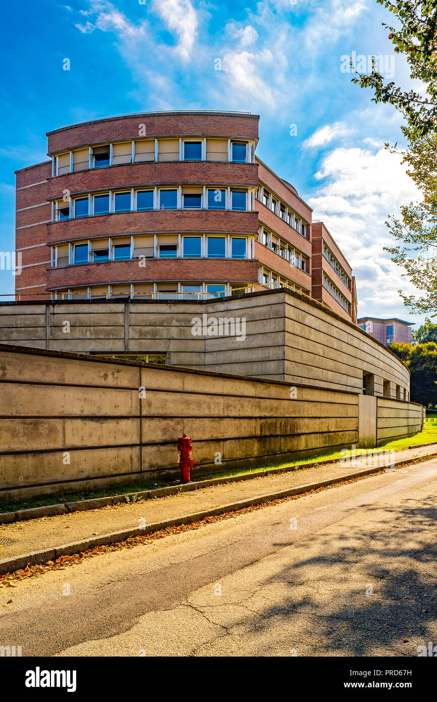 Italia Piemonte Canavese Ivrea museo aperto Olivetti Palazzo Uffici a causa Foto Stock