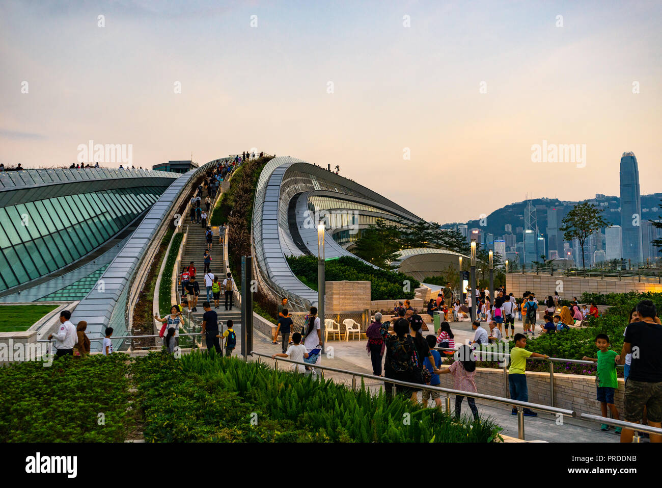 La Cina ad alta velocità ferroviaria edificio nel West Kowloon, Hong Kong Foto Stock