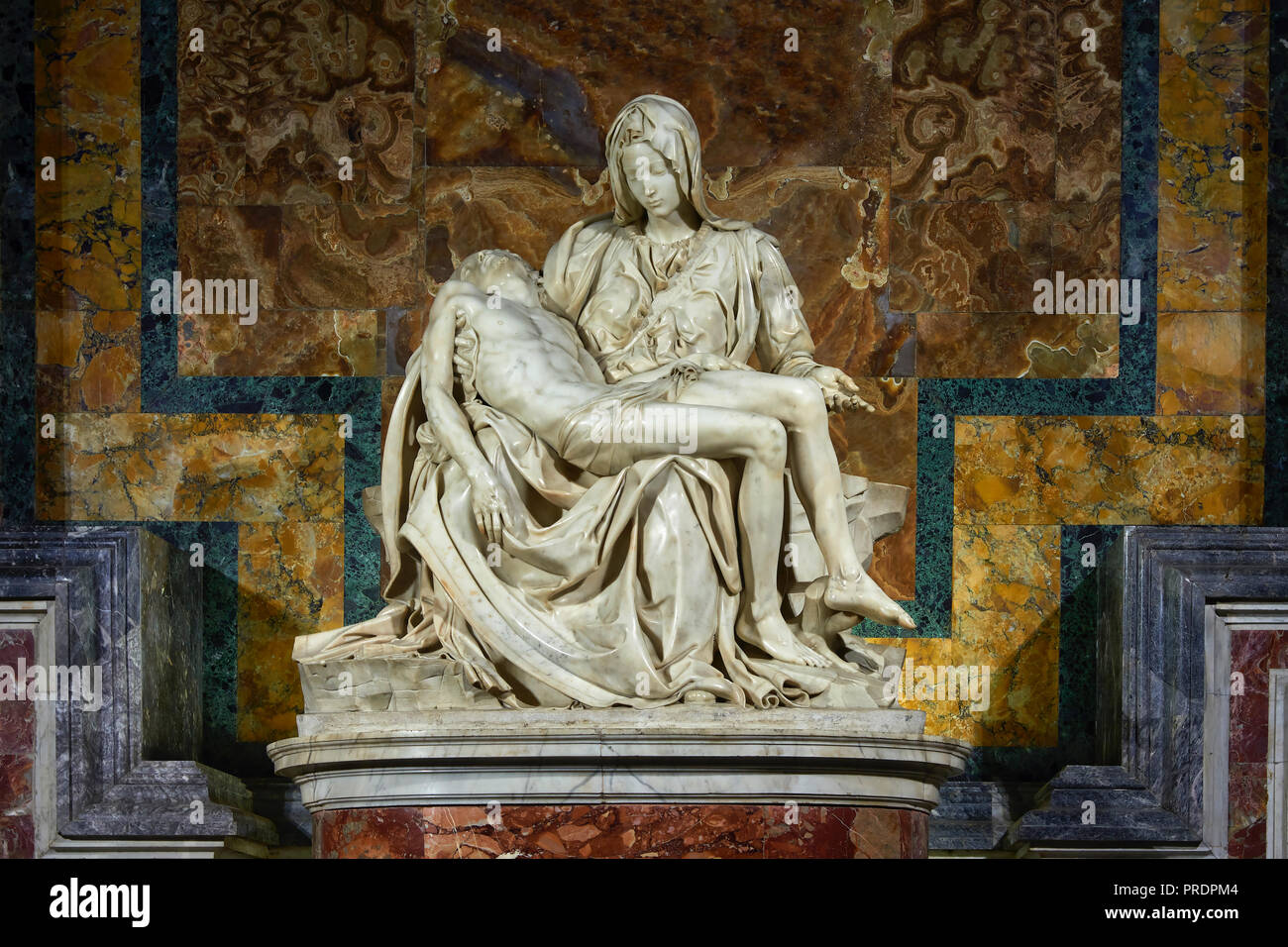 Pieta di michelangelo immagini e fotografie stock ad alta risoluzione