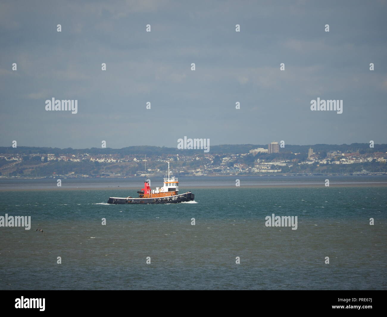 Sheerness, Kent, Regno Unito. 2 Ottobre, 2018. Regno Unito: Meteo sunny incantesimi e una sensazione di caldo all'aria in Sheerness, Kent. Rimorchiatore "Christine'. Credito: James Bell/Alamy Live News Foto Stock