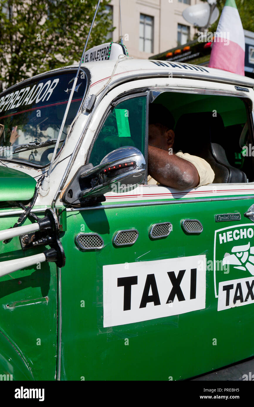 Vintage anni settanta Volkswagen maggiolino taxi (VW bug taxi) - USA Foto Stock