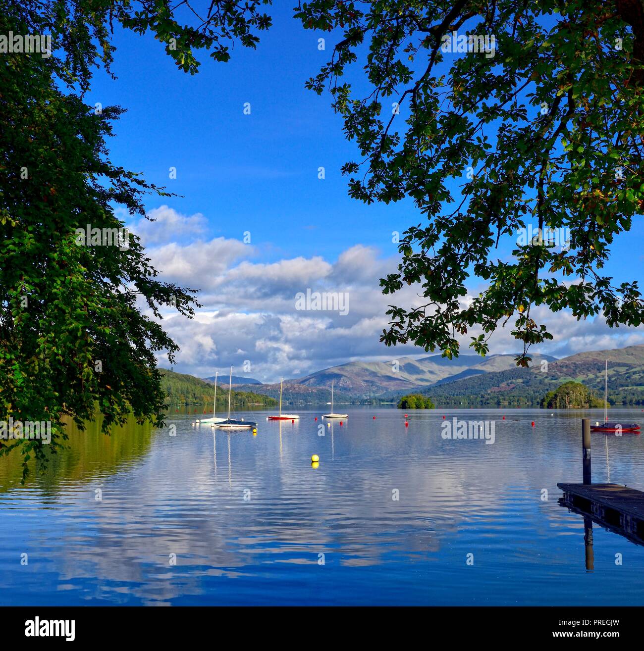 Lago di Windermere,nel distretto del lago, Bowness on Windermere,Cumbria,l'Inghilterra,UK Foto Stock