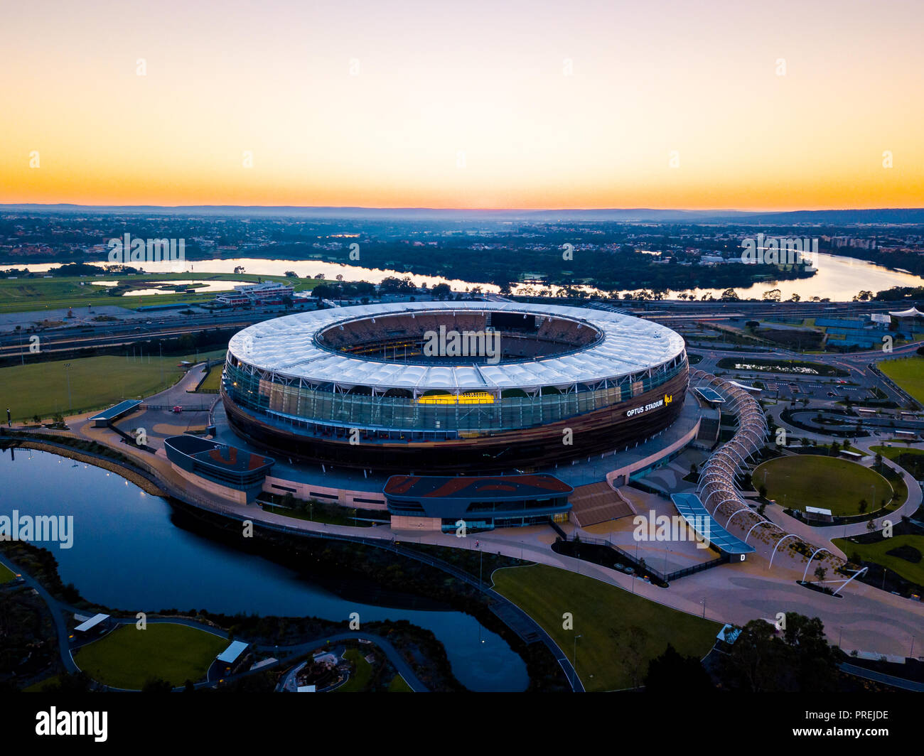 Antenna della nuova Optus Stadium a Perth in Australia di sunrise Foto Stock
