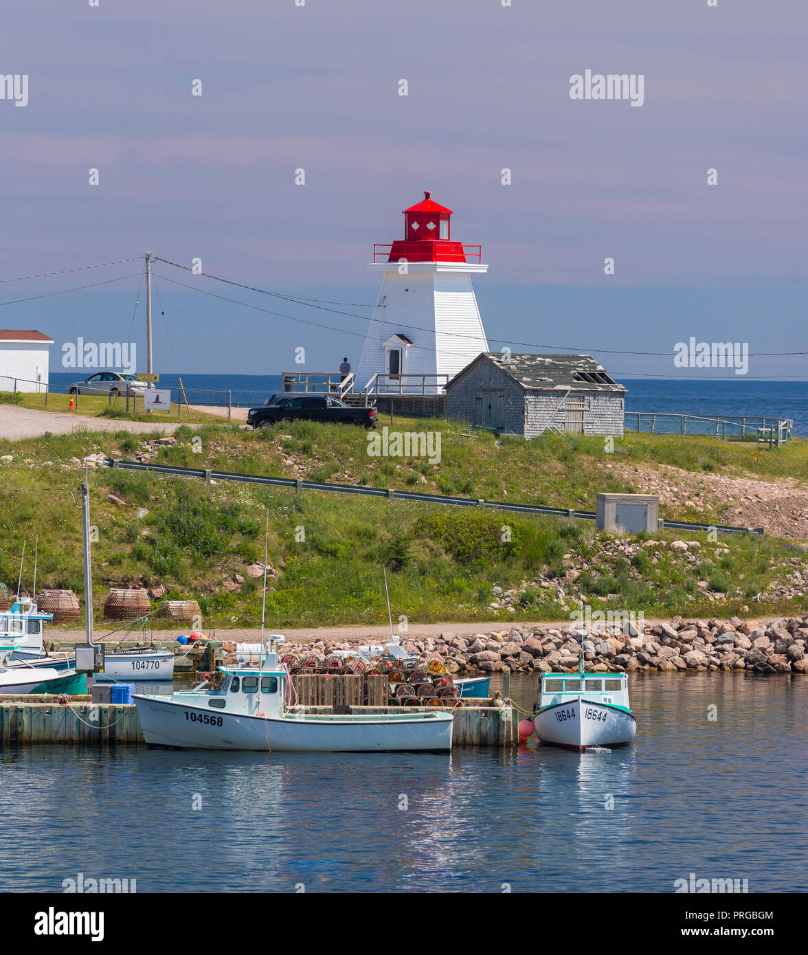 NEIL, Porto Cape Breton, Nova Scotia, Canada - Faro nel piccolo villaggio di pescatori. Foto Stock