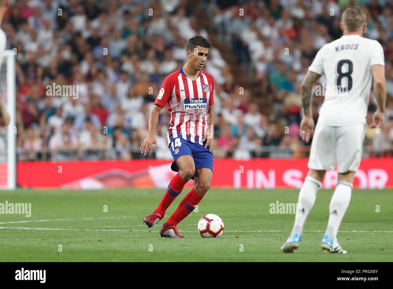 Madrid, Spagna. 29Sep, 2018. Rodri (Atletico) Calcio/Calcetto : spagnolo "La Liga Santander' match tra il Real Madrid CF 0-0 Atletico de Madrid al Santiago Bernabeu di Madrid in Spagna . Credito: Mutsu Kawamori/AFLO/Alamy Live News Foto Stock