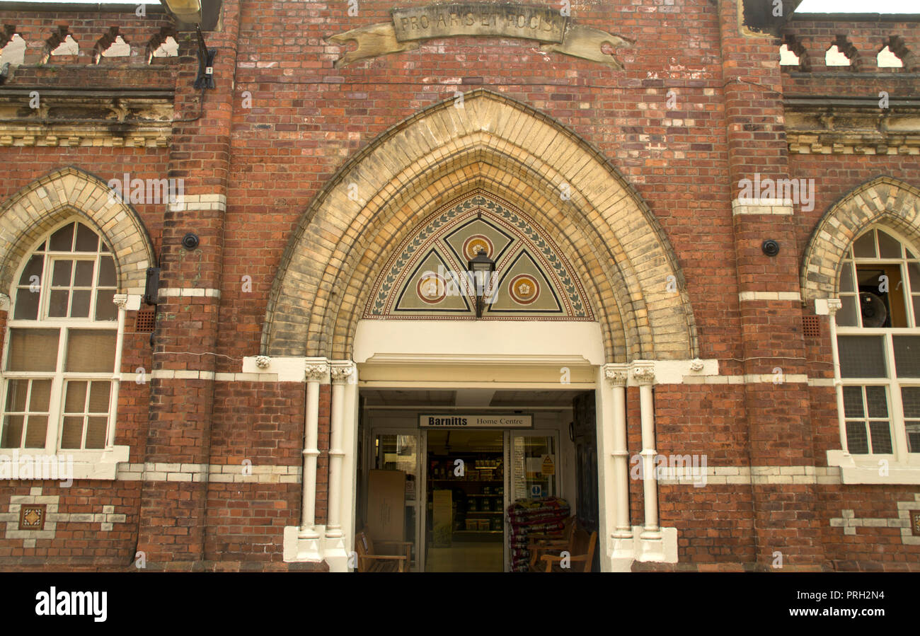 Il vecchio Drill Hall St Andrewgate York ora Barnitts Home Center Foto Stock
