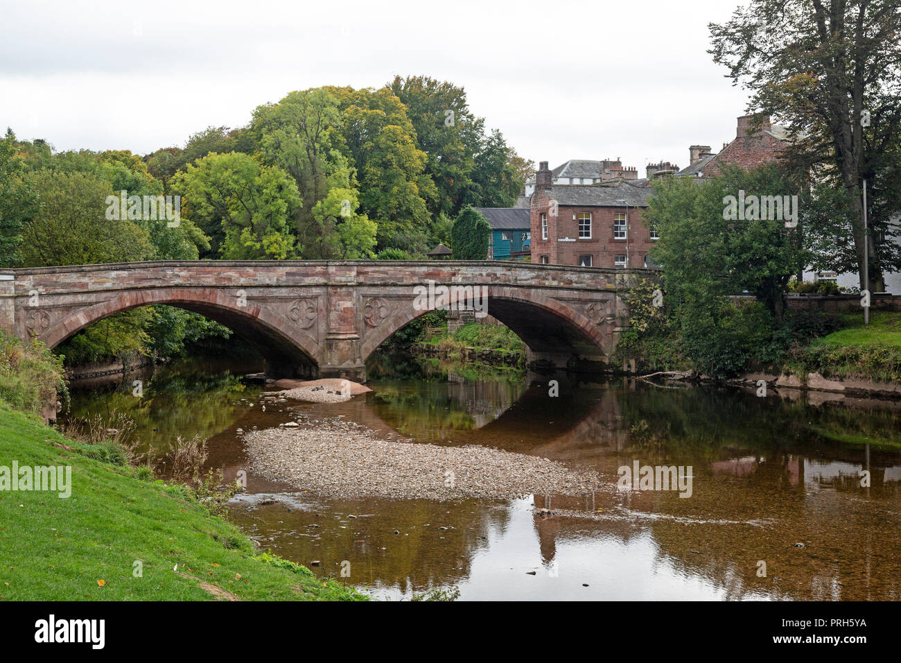 San Lorenzo il ponte, costruito nel 1889, che attraversano il fiume Eden, nella città di Appleby-in-Westmoreland nella contea di Cumbria in Inghilterra. Foto Stock