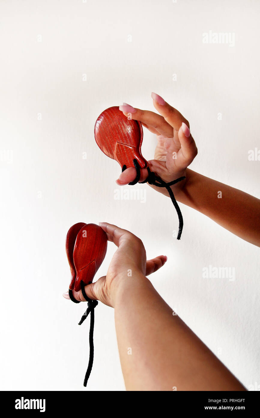 Nacchere Spagnole Rosse E Bianche Per Adulti - Legno Massello, Tradizionali - Foto 7