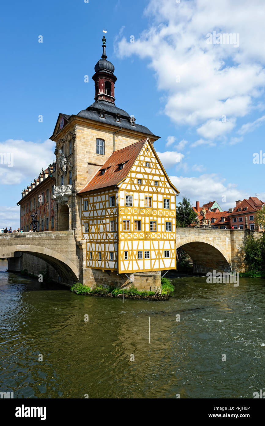 Municipio della Città Vecchia e il ponte superiore, fiume Regnitz, Bamberg, Alta Franconia, Franconia, Baviera, Germania Foto Stock