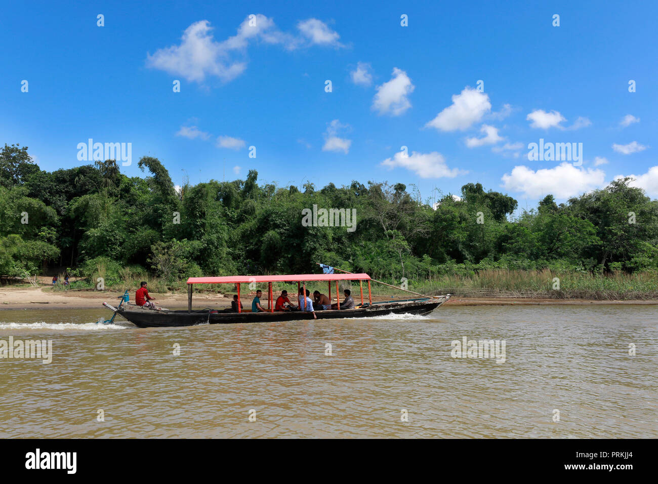 Sylhet, Bangladesh - 22 Settembre 2018: Piyain fiume un trans-fiume di confine di India e Bangladesh. È un affluente del fiume Surma, che è o Foto Stock