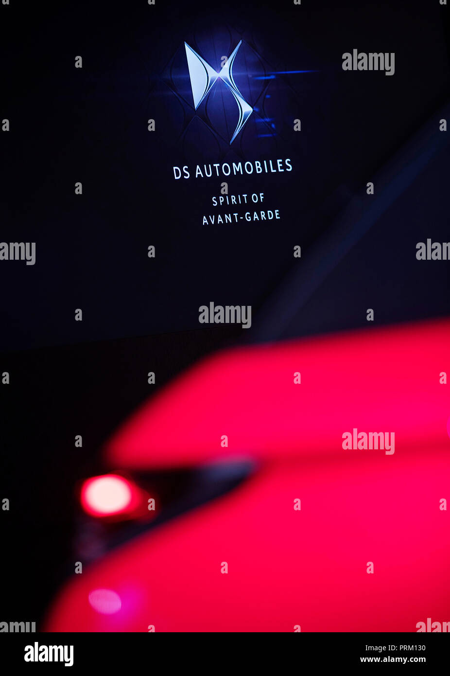 DS costruttore stand durante la seconda giornata internazionale di Parigi al Motorshow il Mercoledì, 3 ottobre 2018 a Parigi, Francia. (CTK foto/Petr Mlch) Foto Stock
