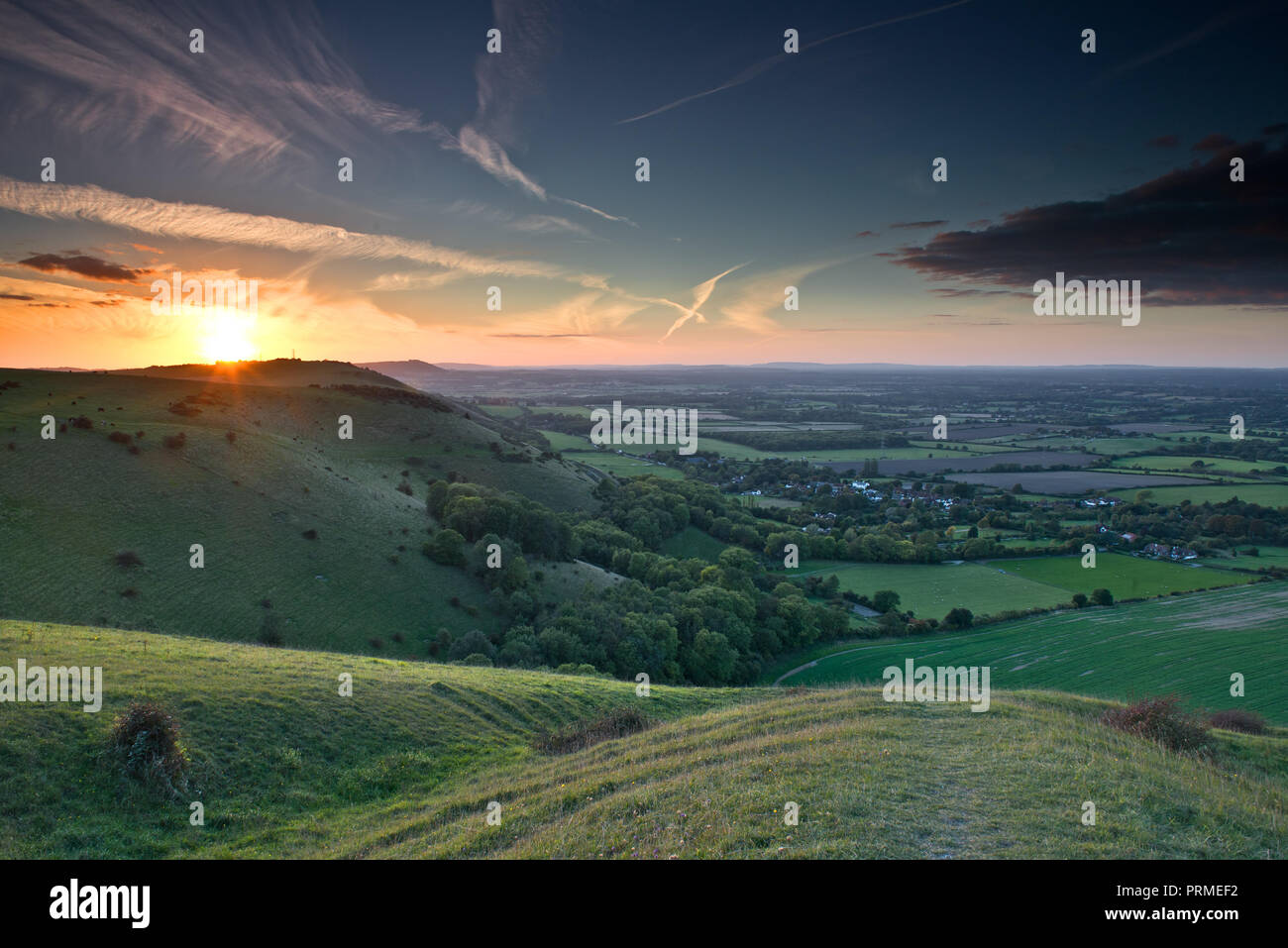 Tramonto al Colle Truleigh da Devil's Dike. Sussex, England, Regno Unito Foto Stock