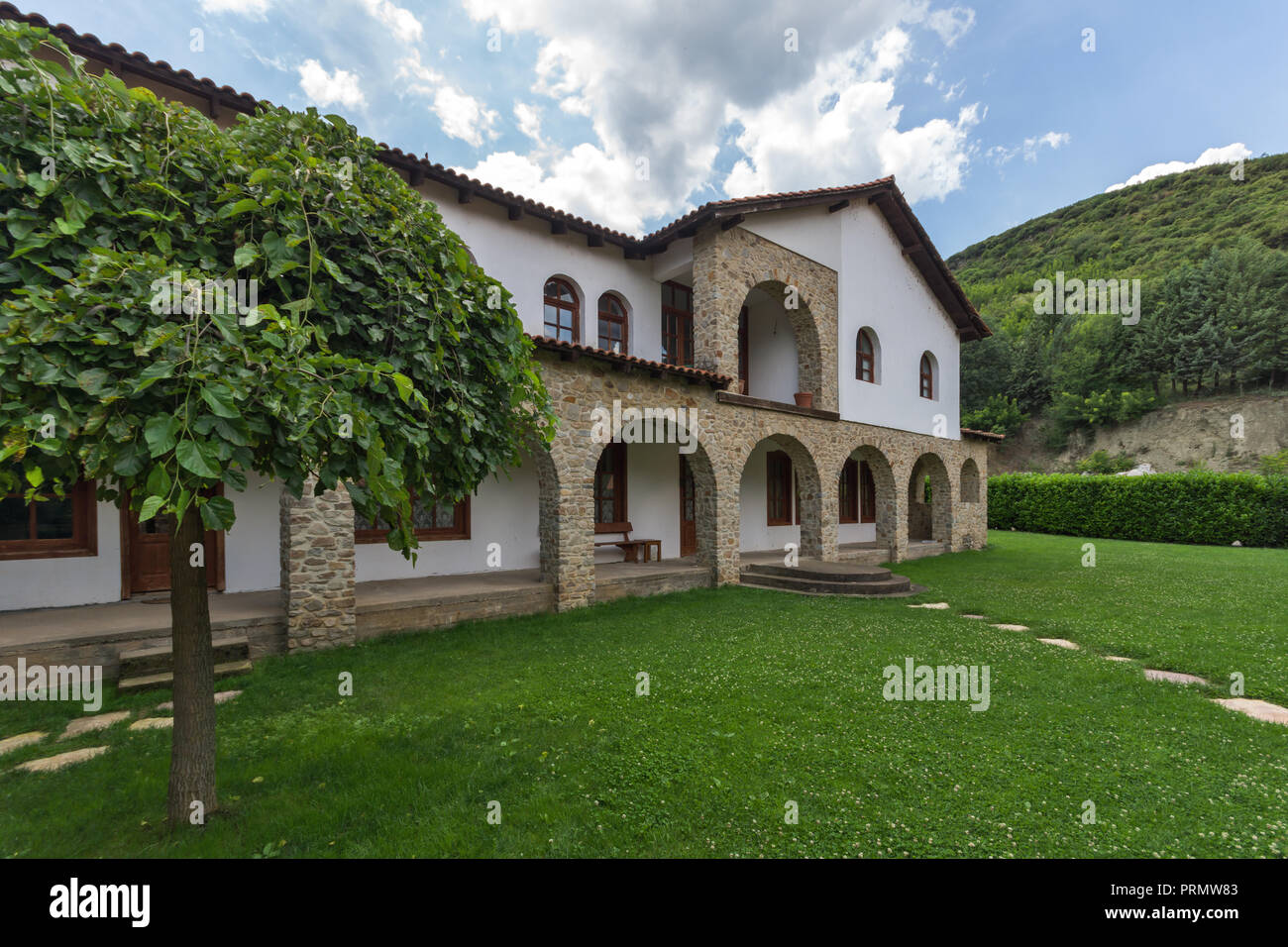 Vodoca medievale Monastero Saint Leontius vicino alla città di Strumica, Repubblica di Macedonia Foto Stock