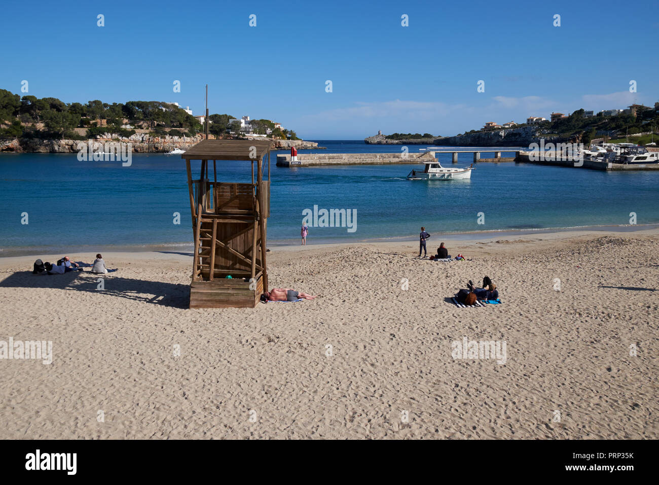 La spiaggia di Porto Cristo, Manacor, Maiorca, isole Baleari, Spagna. Foto Stock