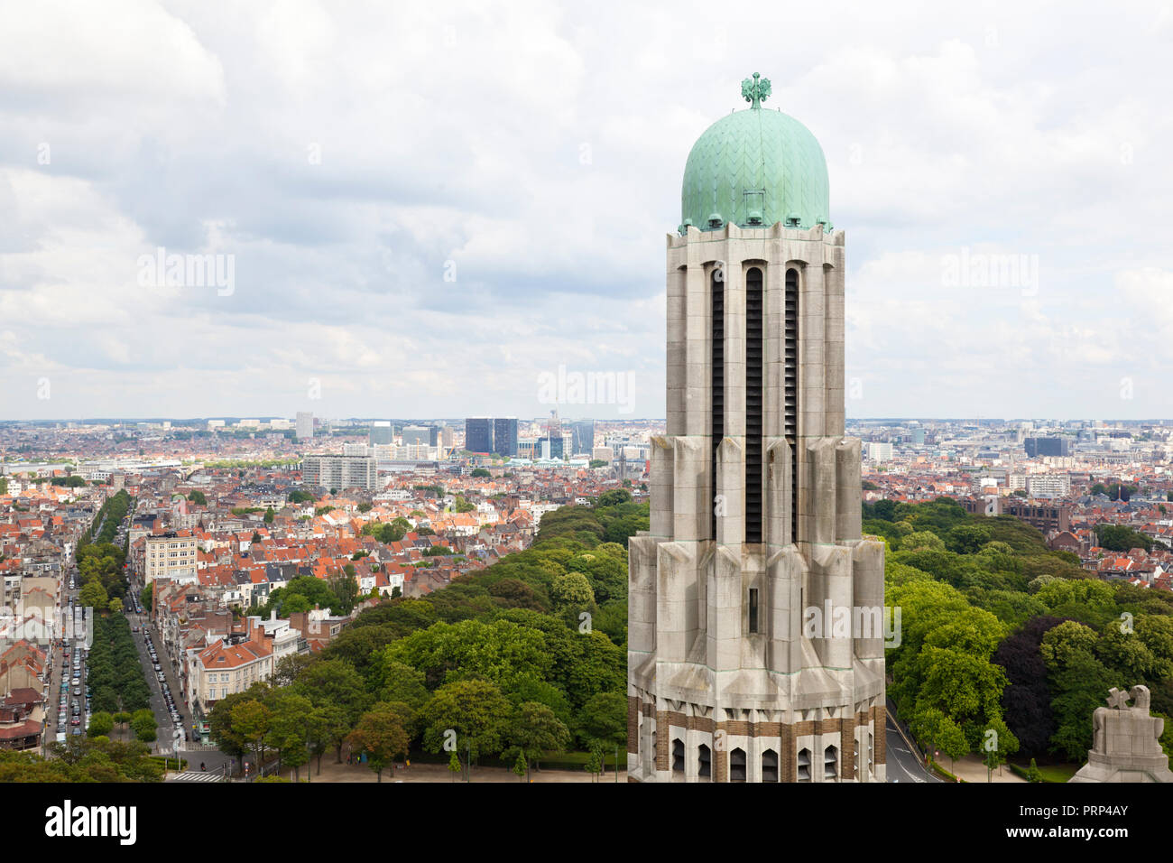 Vista dalla Basilica del Sacro Cuore e il centro di Bruxelles, Belgio. Foto Stock