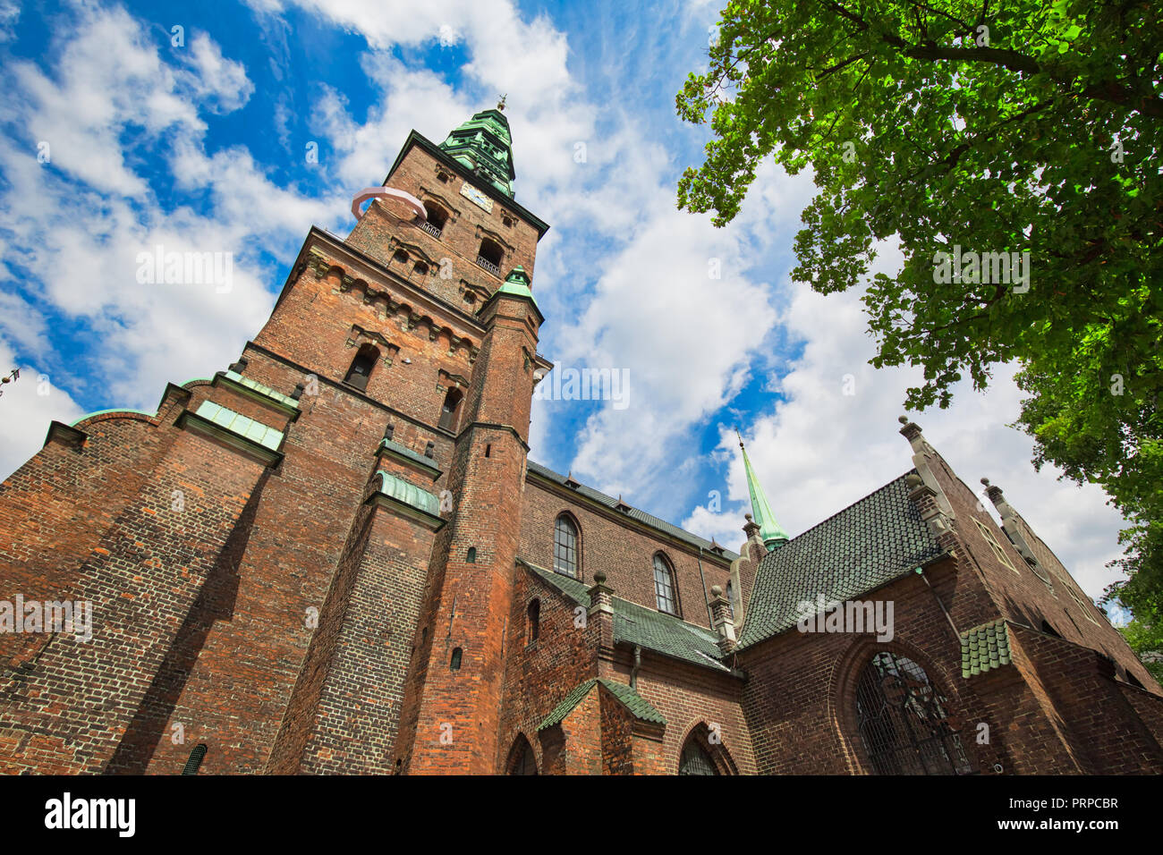Copenaghen, la chiesa di San Nicola (Kunsthallen Nikolaj) Foto Stock